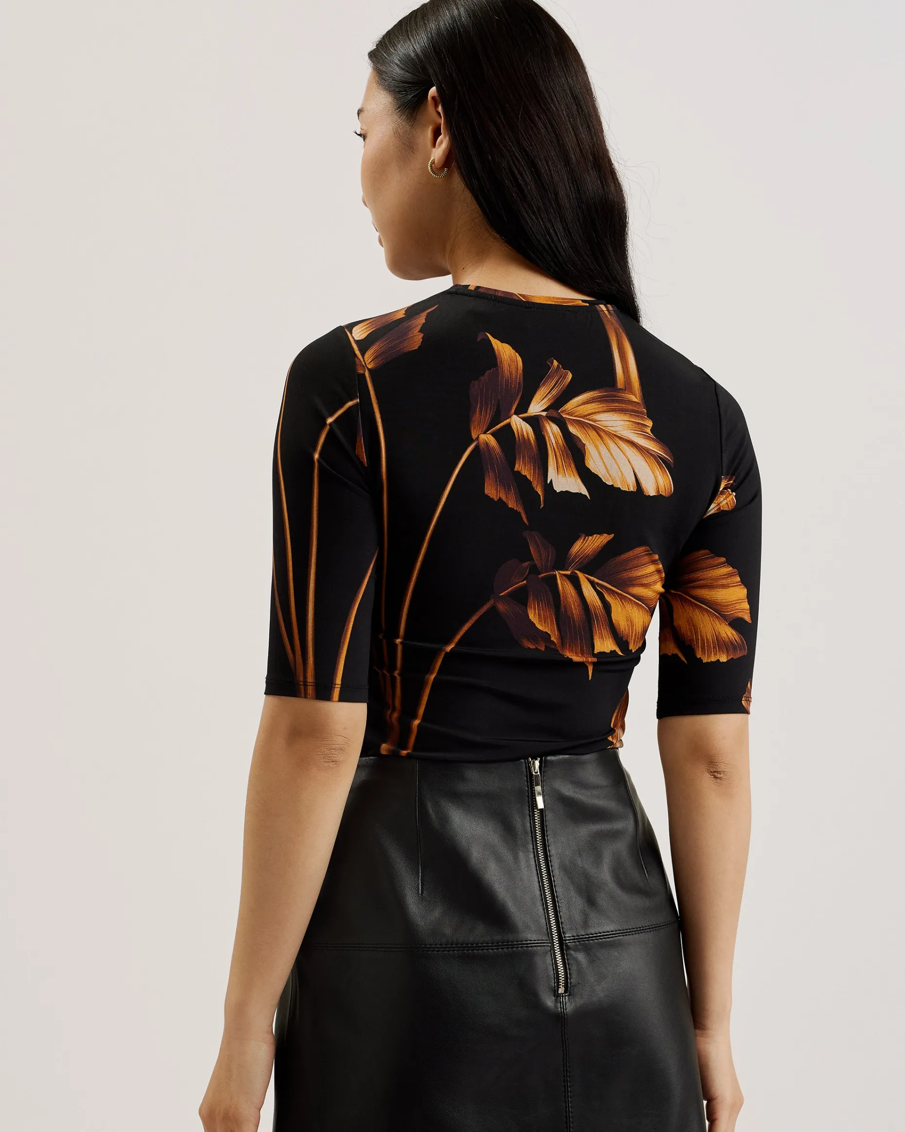 aiine_printed_skinny_fit__4.webp Aiine Printed Skinny Fit Top