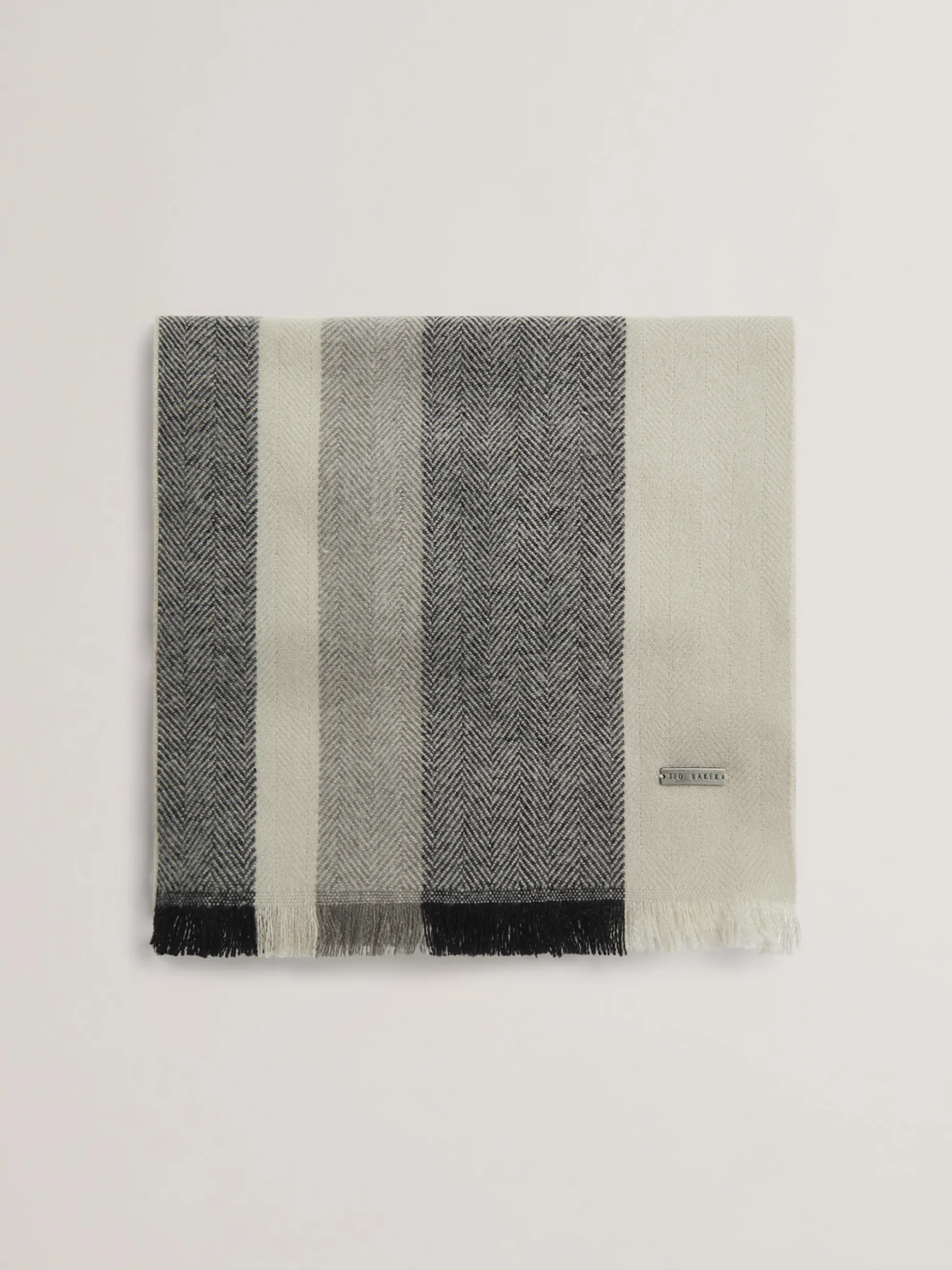 alfredi__striped_scarf_0.webp Alfredi Striped Scarf