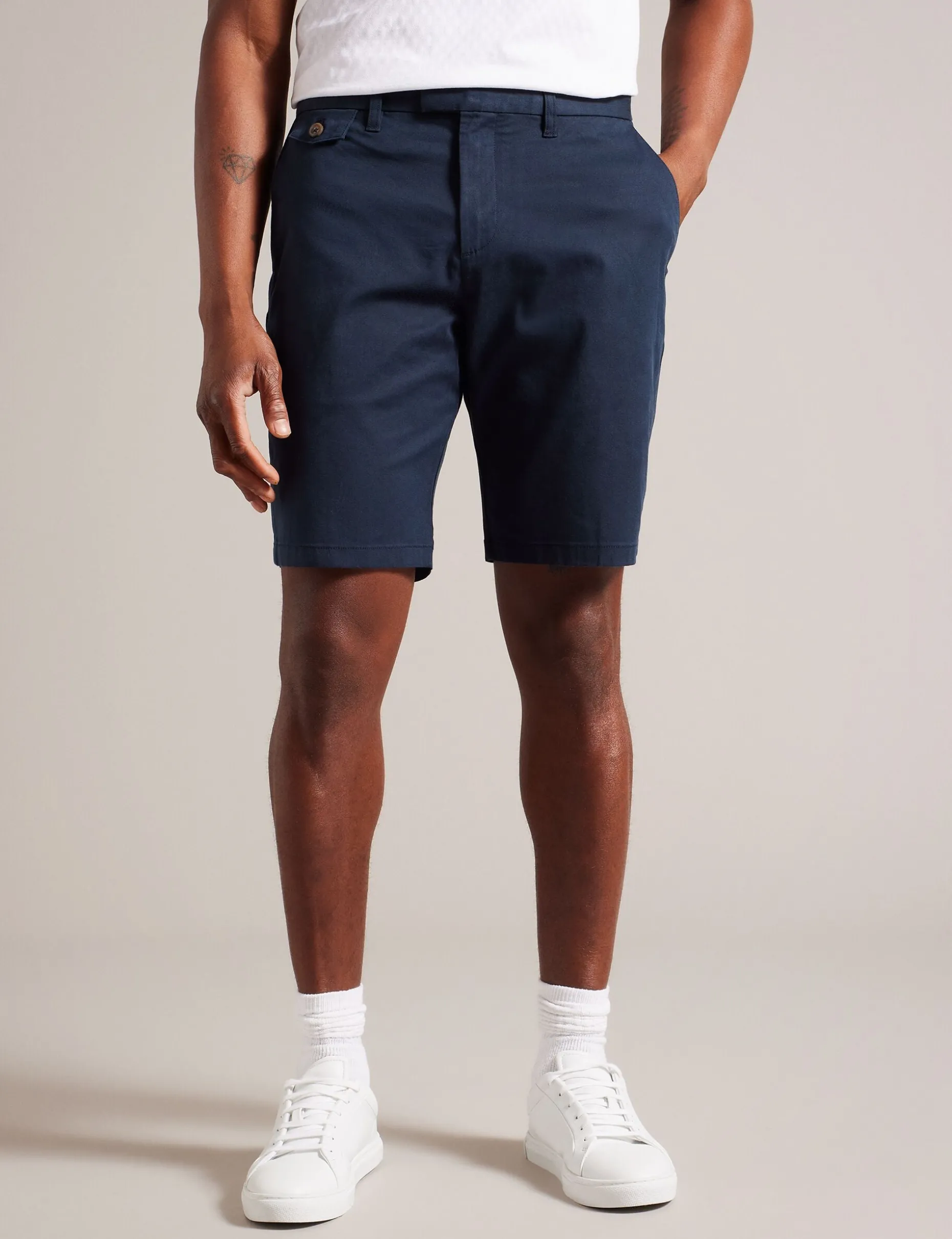 alscot_chino_short_1-3.webp Alscot Chino Short