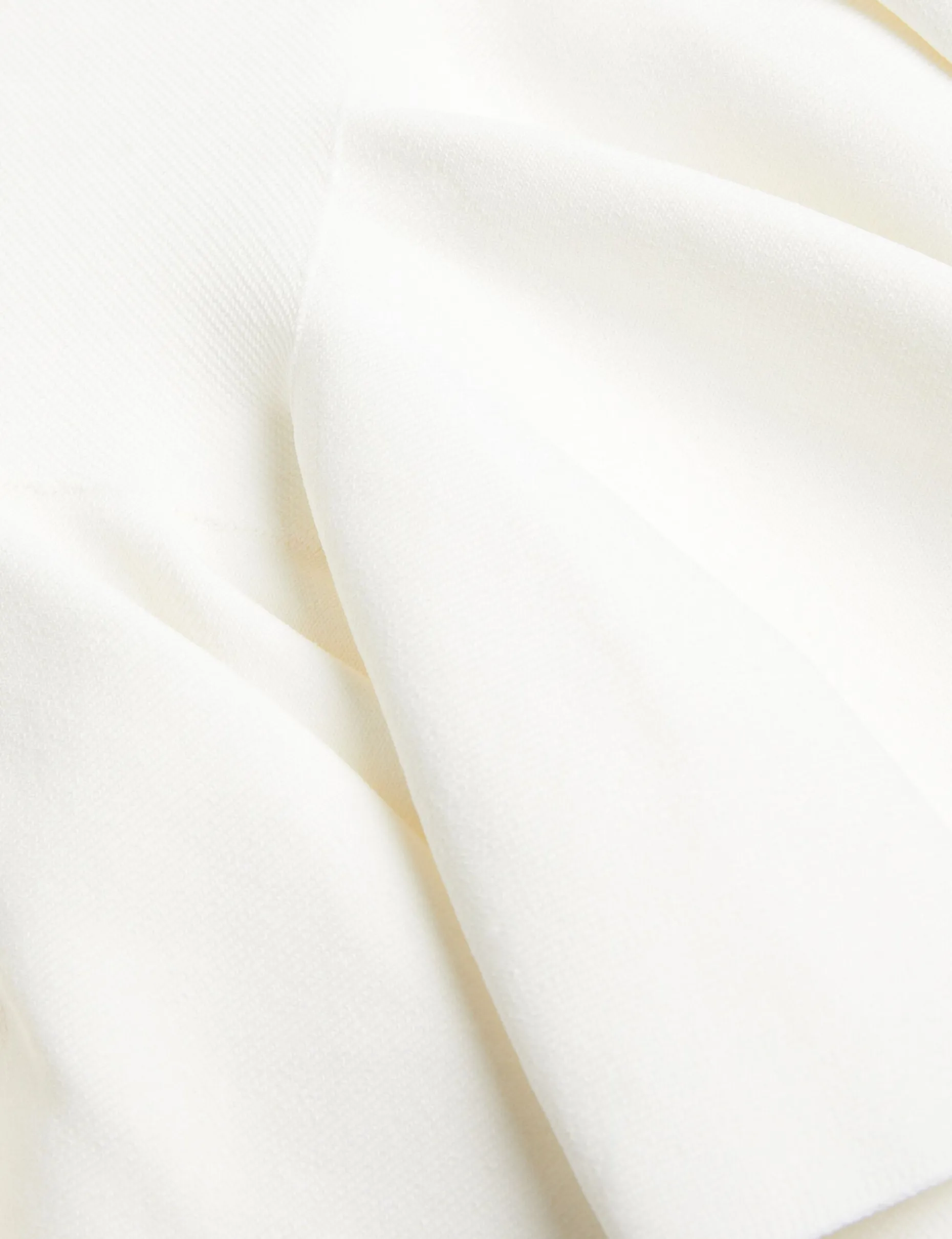 alzann_pleated_hem_knitte_2-1.webp Alzann Pleated Hem Knitted Bodycon Mini Dress