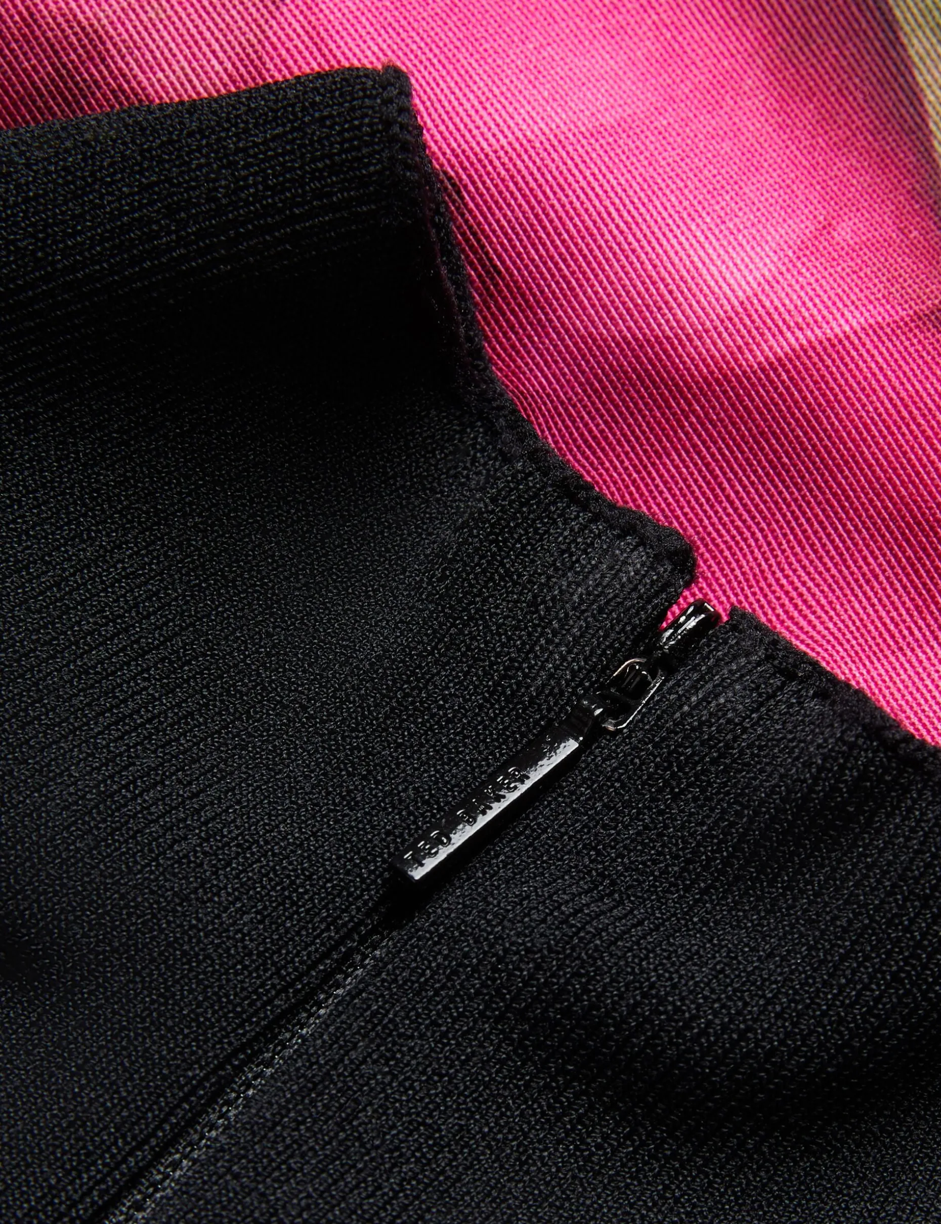 asnes_knit_bodice_midi_dr_2.webp Asnes Knit Bodice Midi Dress With Printed Skirt