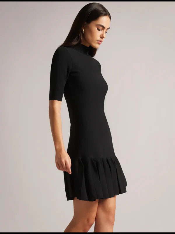 Canddy Pleated Hem Bodycon Knit Mini Dress