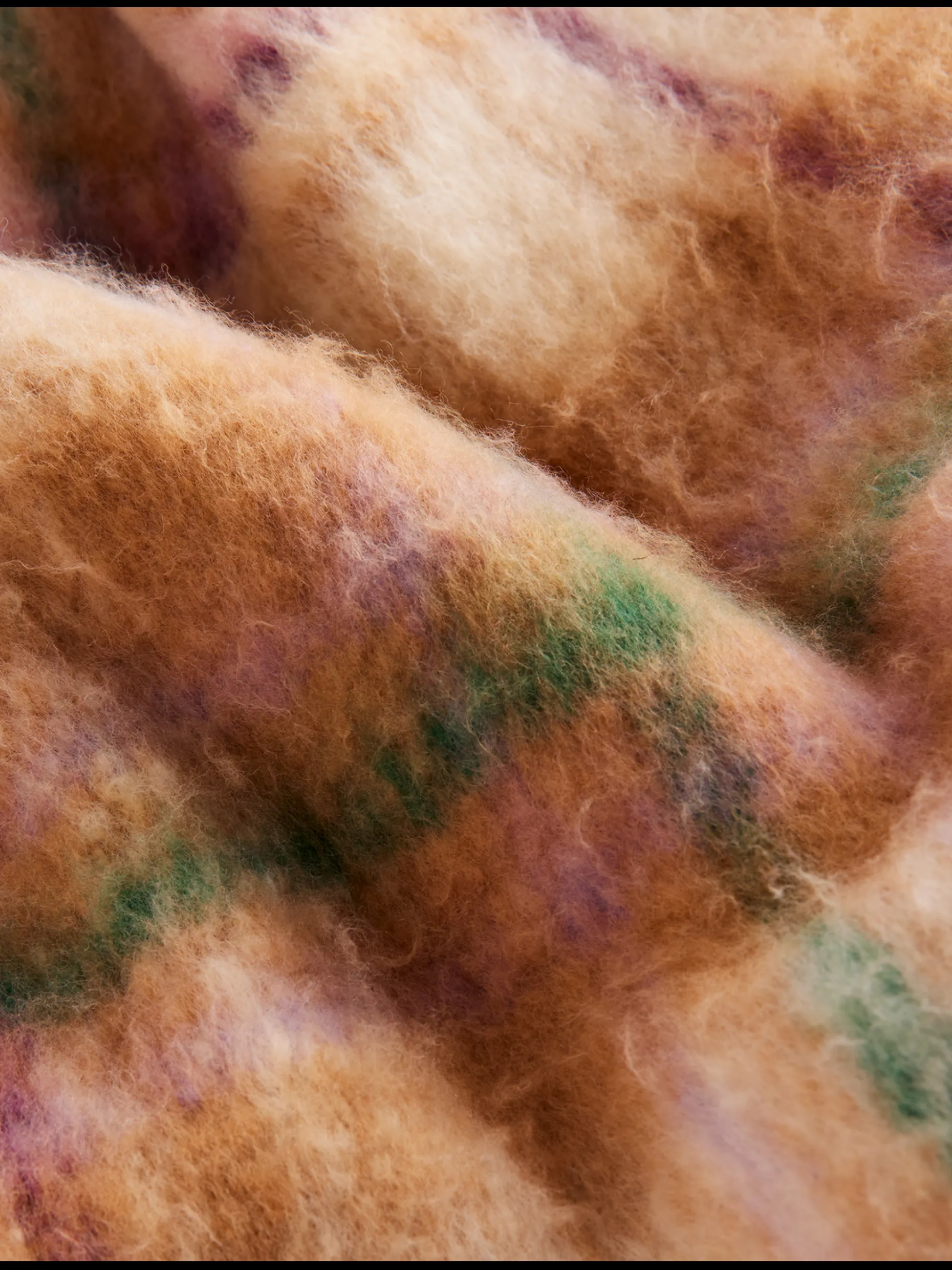 chellis_checked_fringed_e_2-1.webp Chellis Checked Fringed Edge Woven Scarf