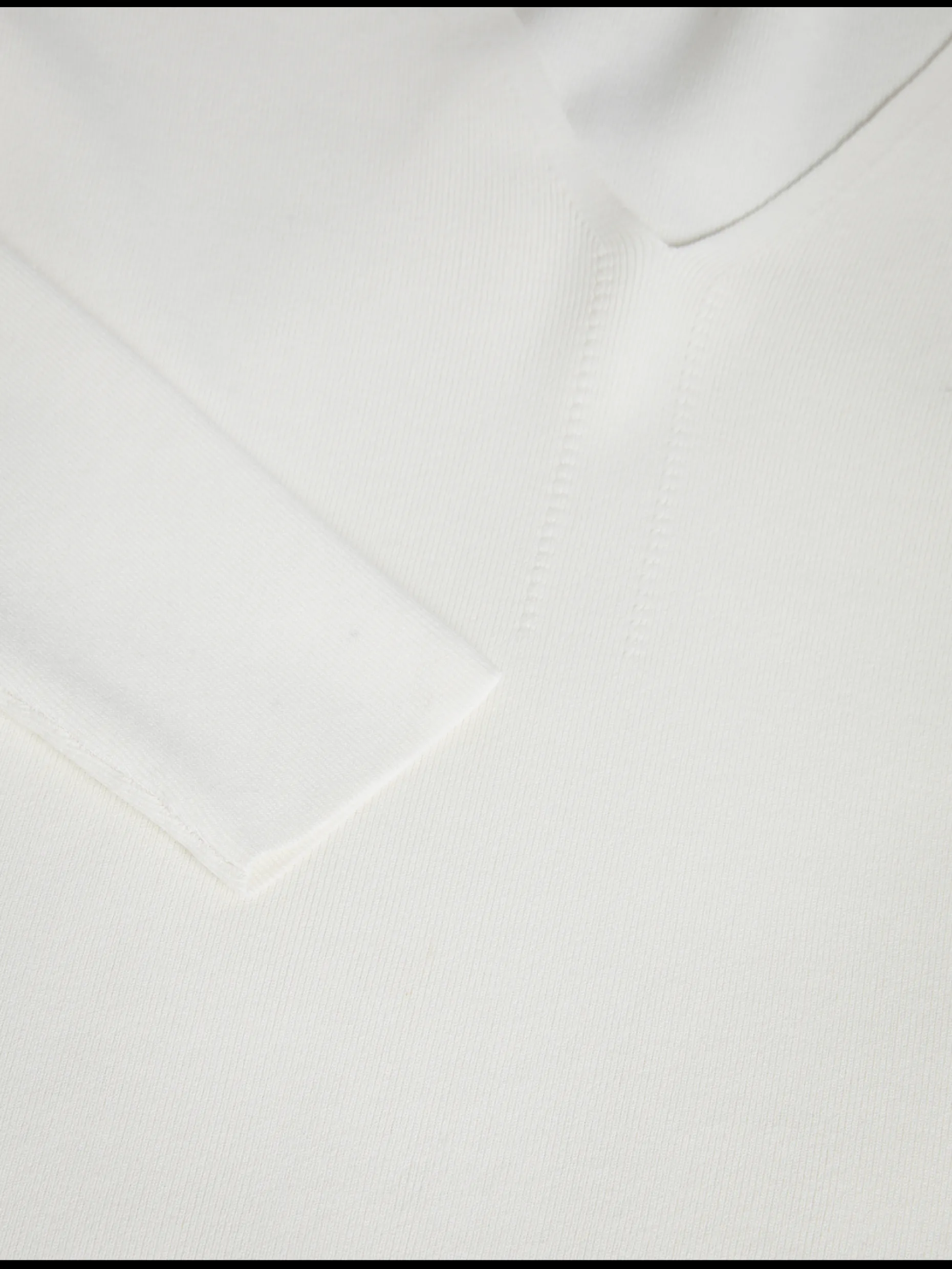 cileste_fitted_vneck_long_5.webp Cileste Fitted V-Neck Long Sleeve Knit Top