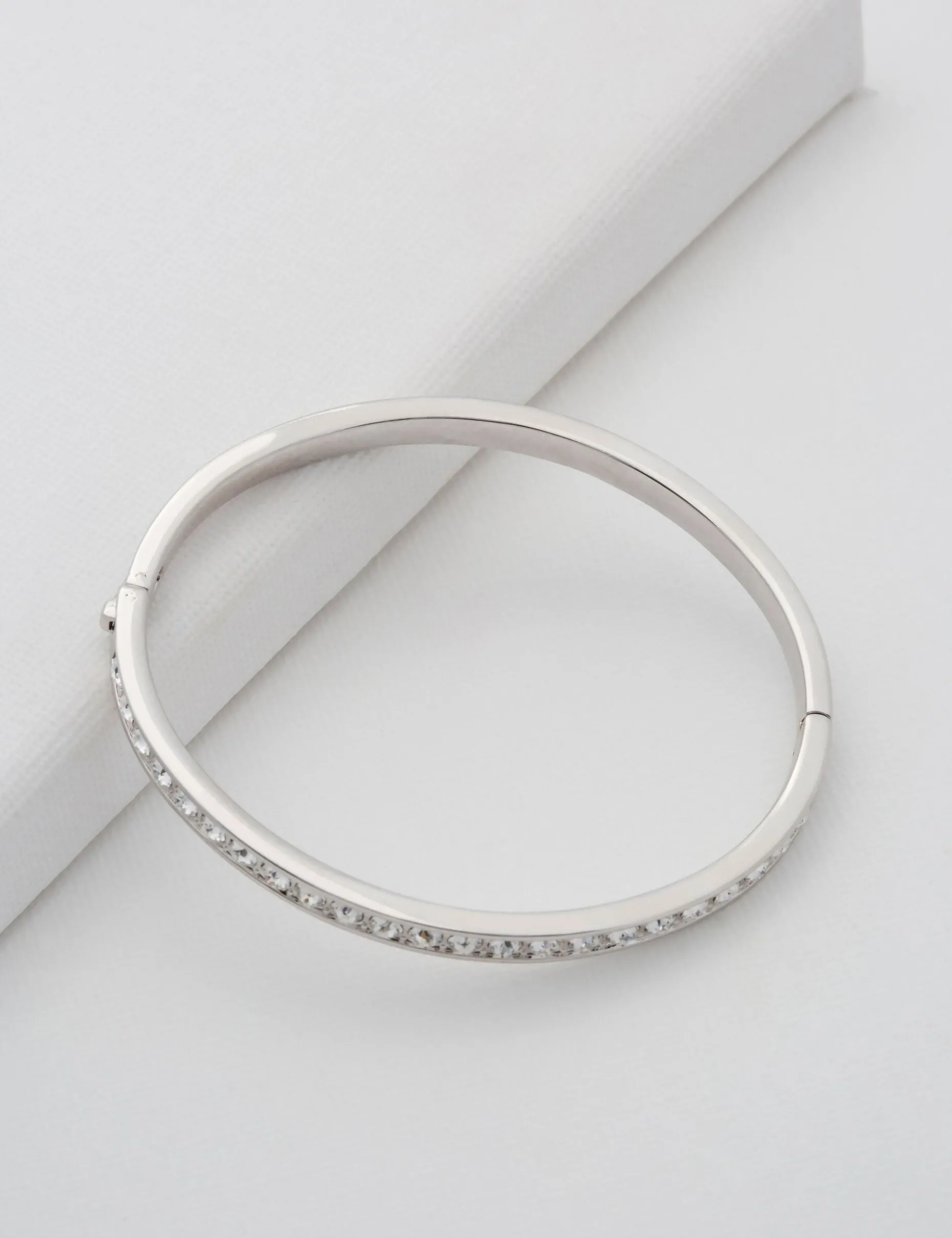 clemara_crystal_hinge_ban_0.webp Clemara Crystal Hinge Bangle Bracelet