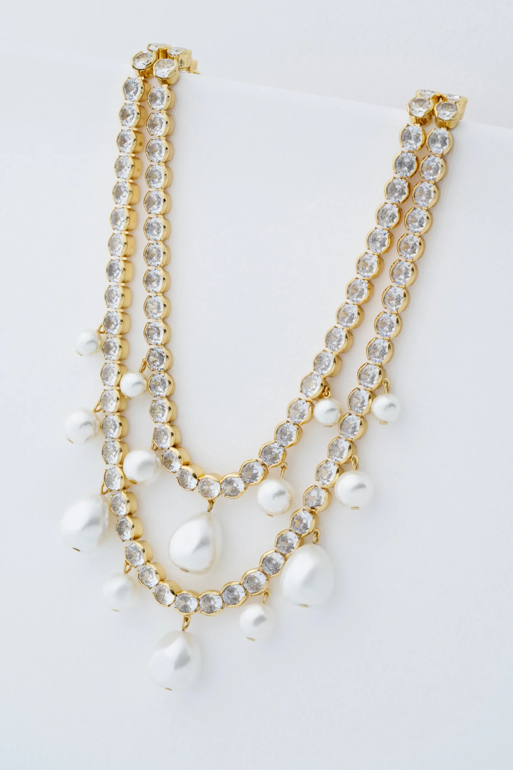 divinaa_pearl__crystal_st_0.webp Divinaa Pearl & Crystal Statement Necklace