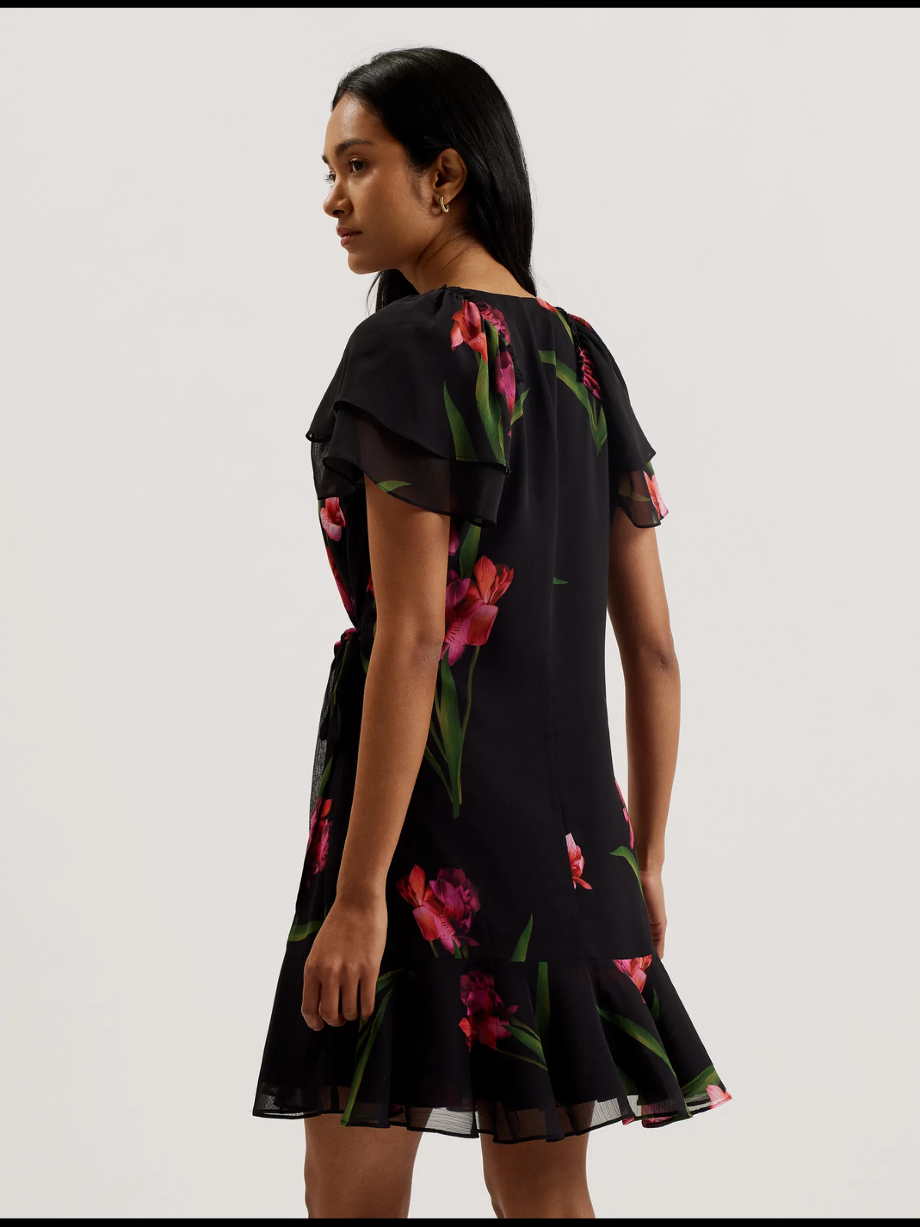 fasnia_floral_angel_sleev_4.webp Fasnia Floral Angel Sleeve Wrap Mini Dress