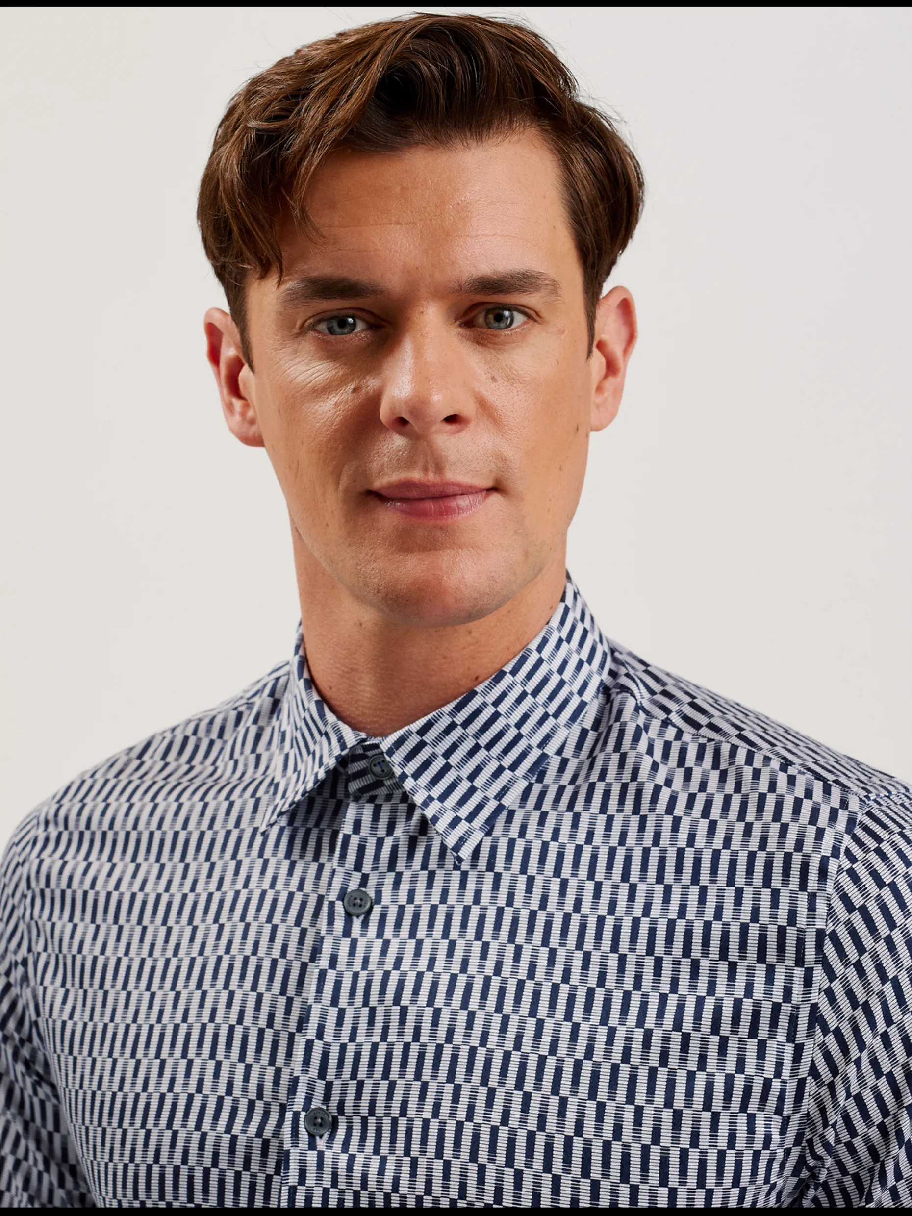 frestin_geometric_pattern_3-1.webp Frestin Geometric Pattern Slim Long Sleeve Shirt