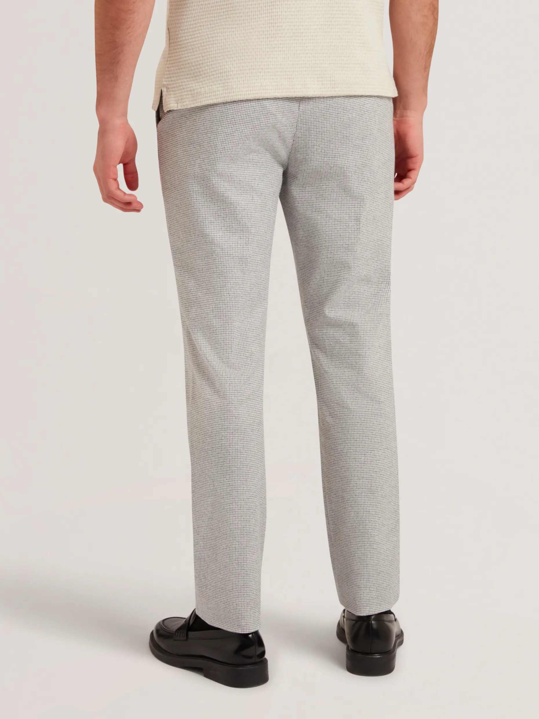 handly_micro_houndstooth__3.webp Handly Micro Houndstooth Slim Fit Trouser