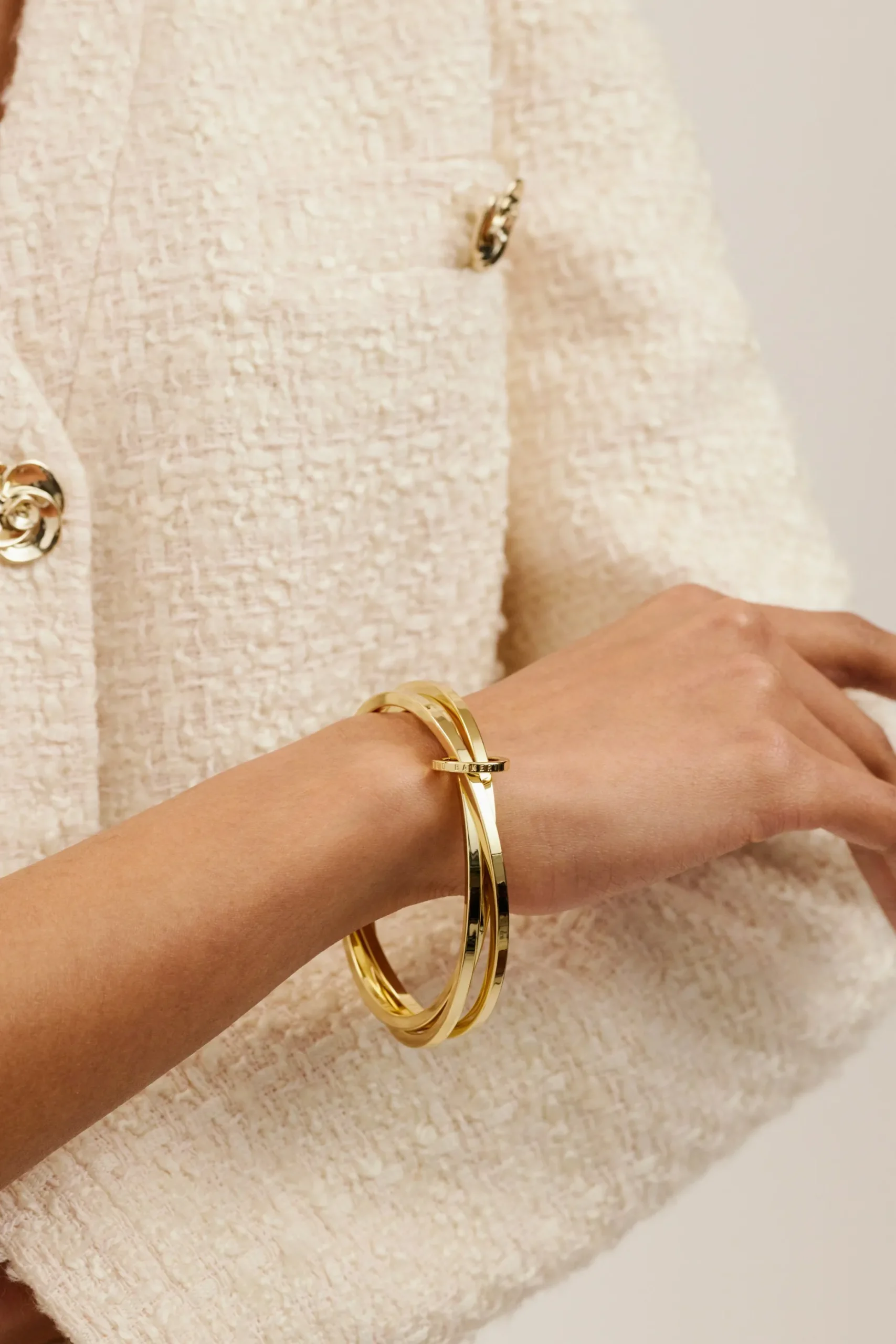 huulia_multi_hoop_bangle__1.webp Huulia Multi Hoop Bangle Bracelet