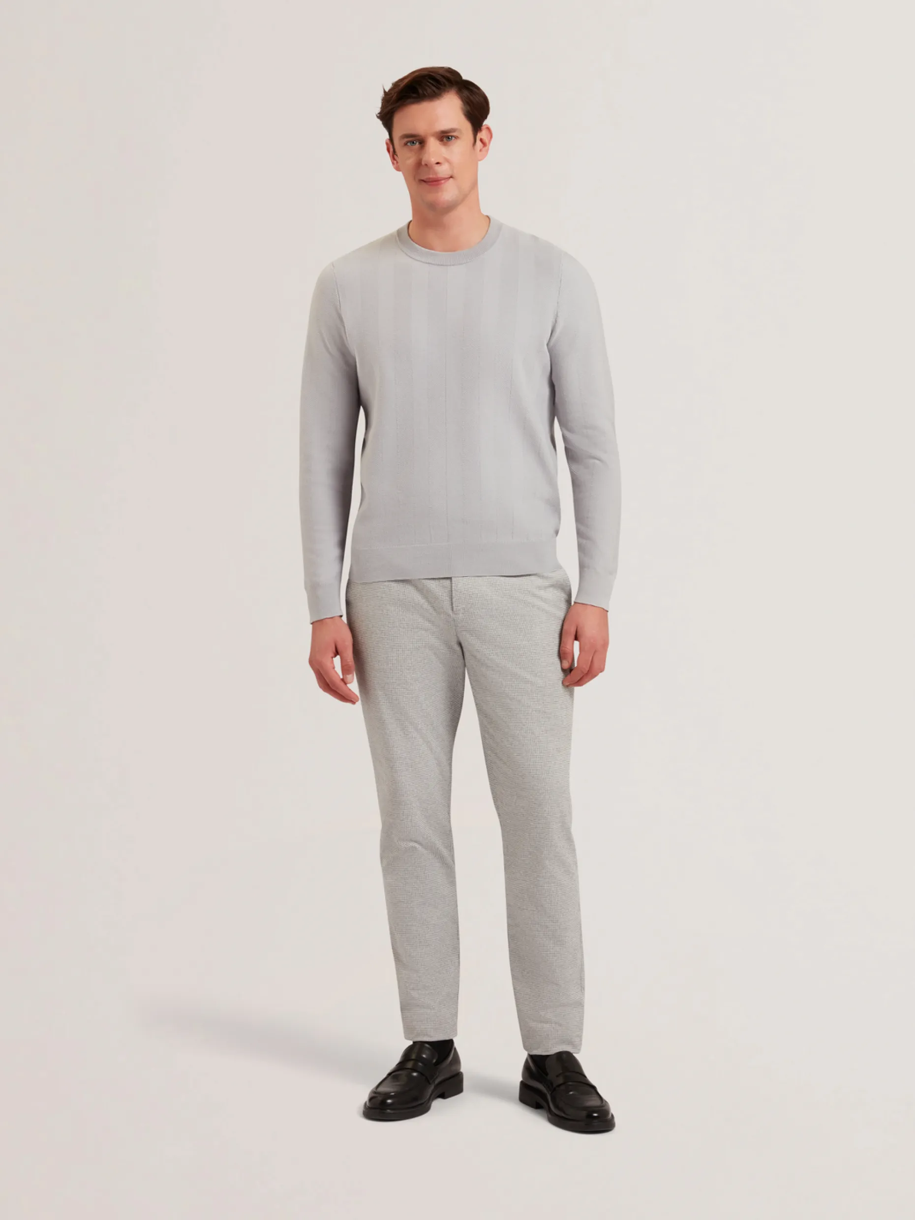 jamals__long_sleeve_herri_0-1.webp Jamals Long Sleeve Herringbone Stitch Crew Neck Sweater