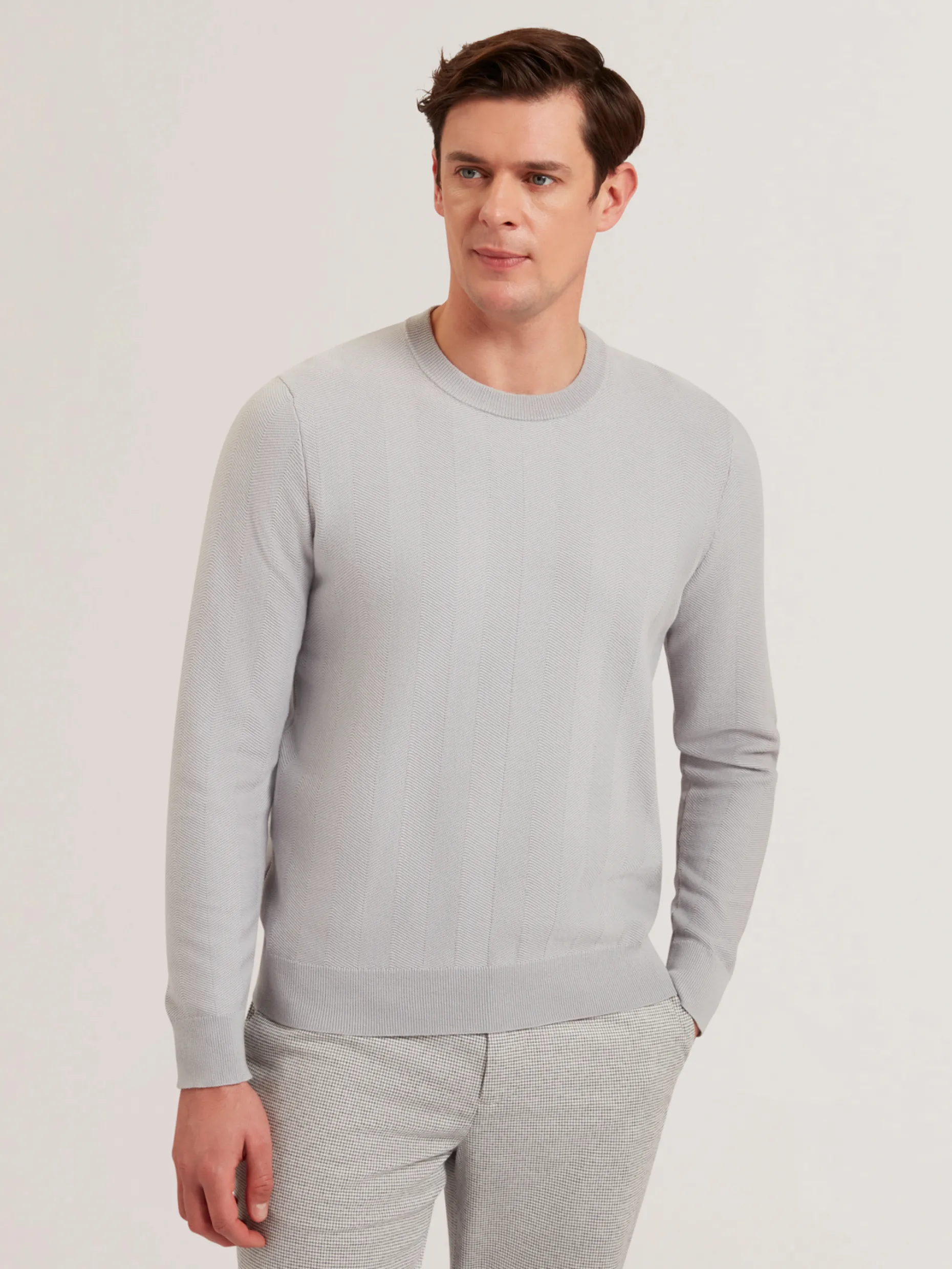 jamals__long_sleeve_herri_1-1.webp Jamals Long Sleeve Herringbone Stitch Crew Neck Sweater