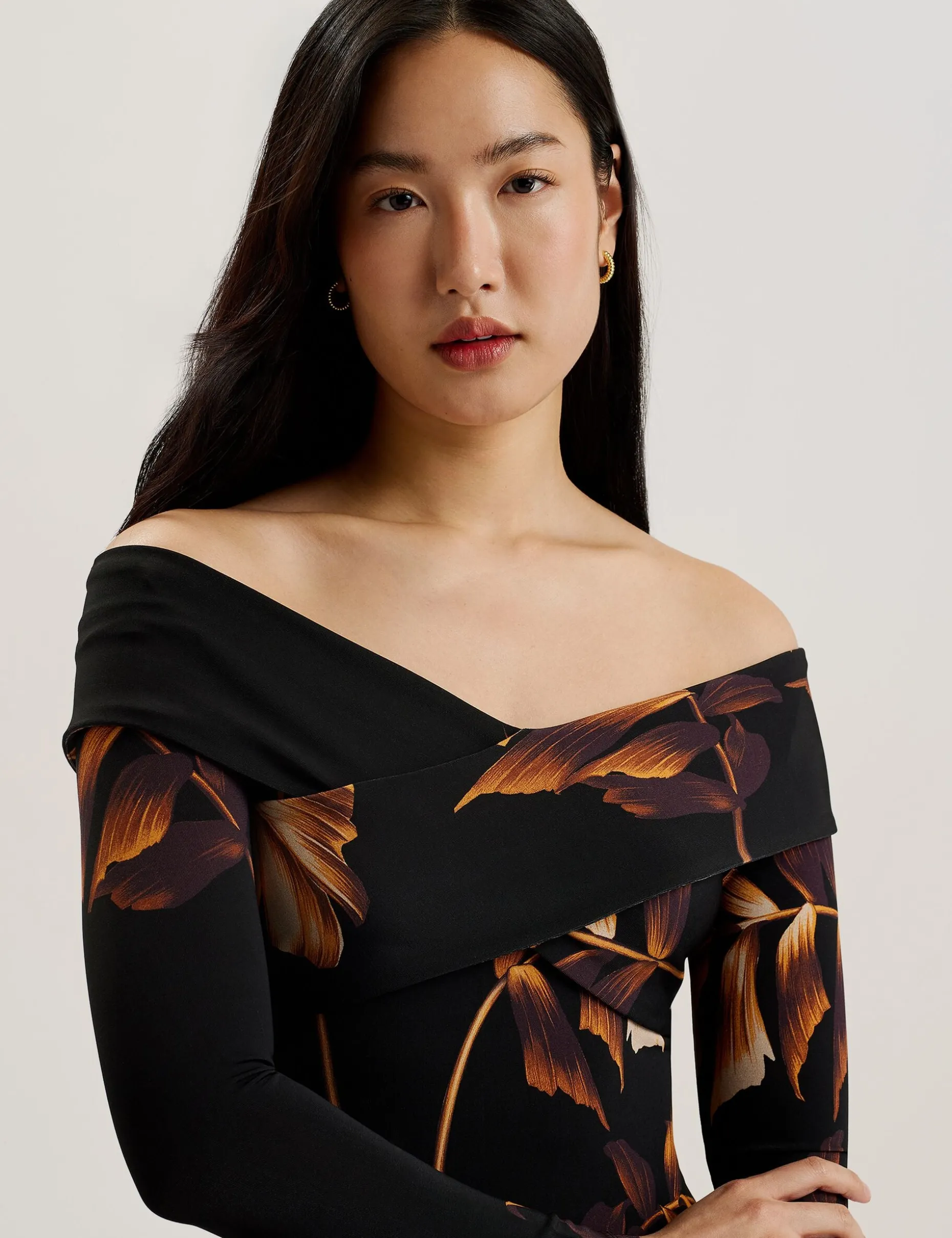 josefen_printed_bardot_lo_1.webp Josefen Printed Bardot Long Sleeve Midi Dress