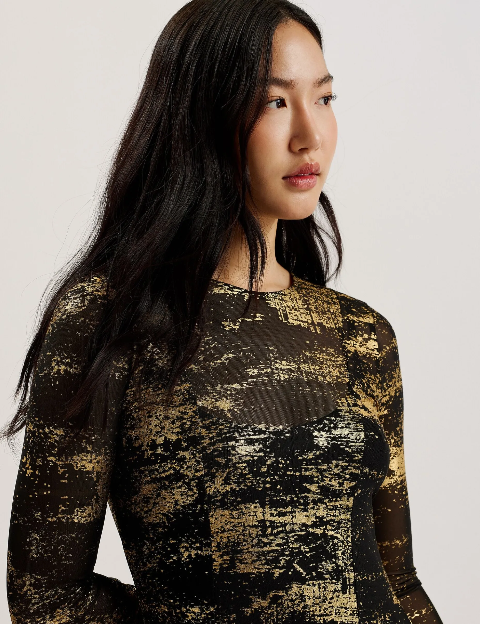 junhaa_foil_print_long_sl_1.webp Junhaa Foil Print Long Sleeve Mesh Midi Dress