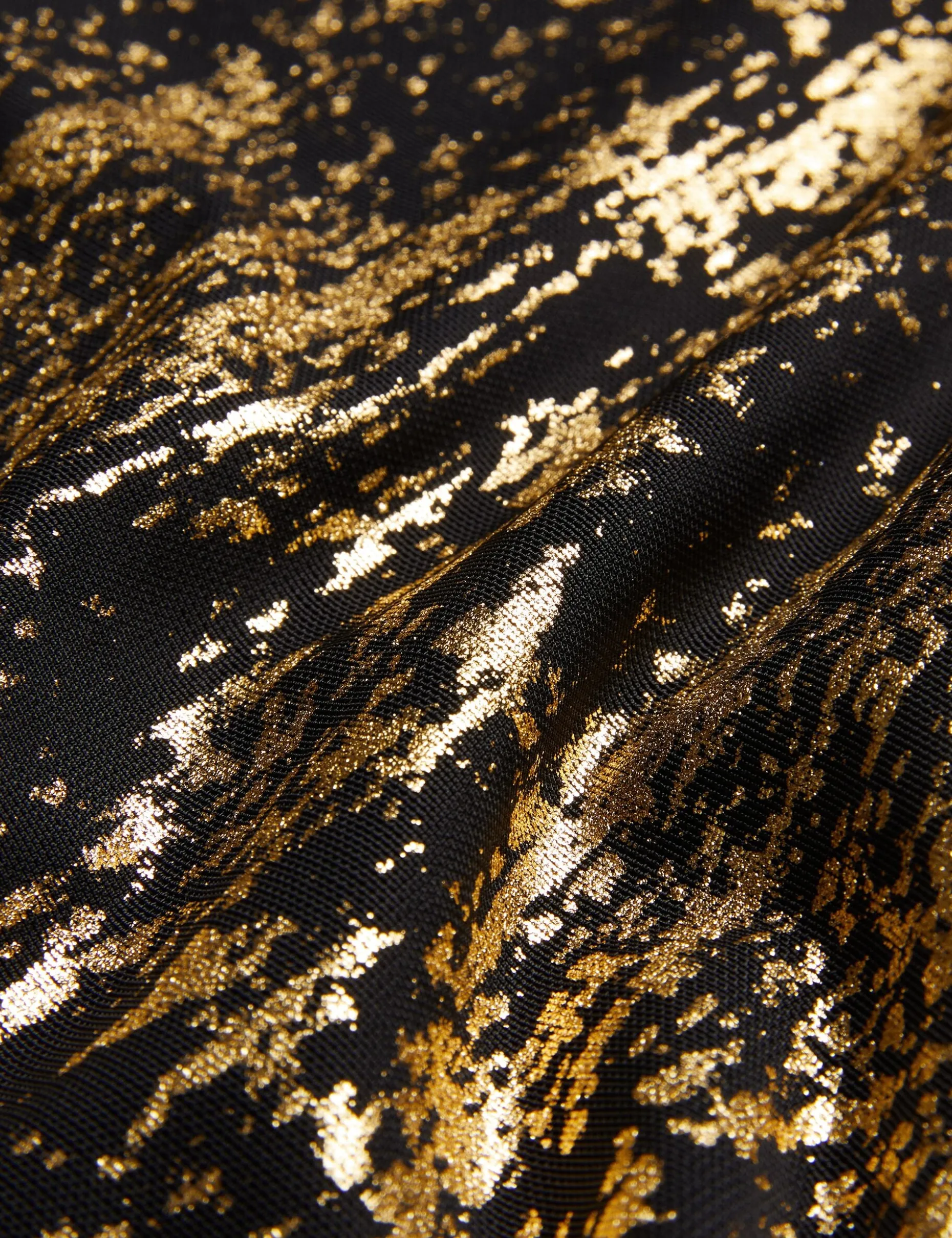 karenha_foil_printed_slas_2.webp Karenha Foil Printed Slash Neck Mesh Top