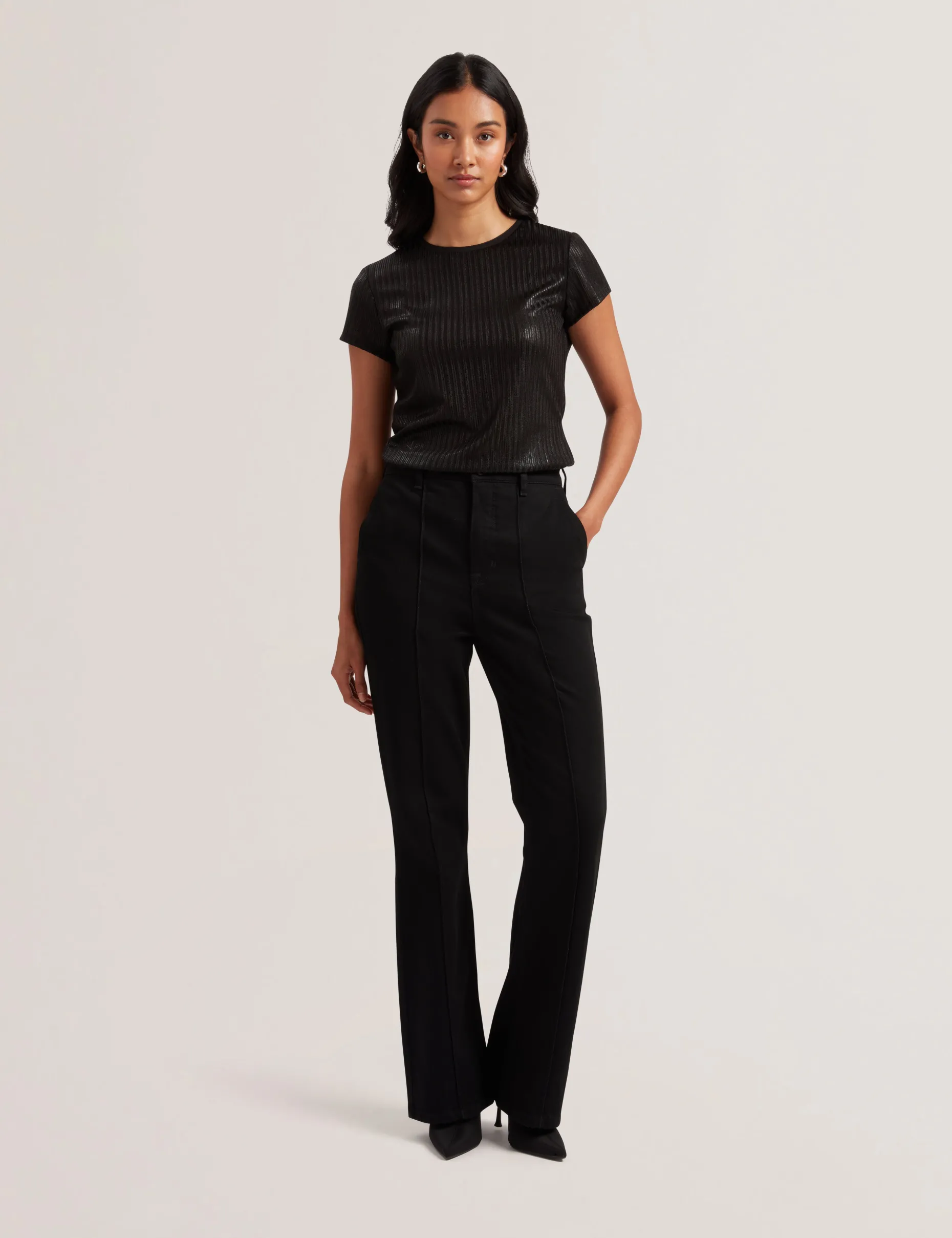 katrino_ribbed_metallic_f_0.webp Katrino Ribbed Metallic Fitted T-Shirt