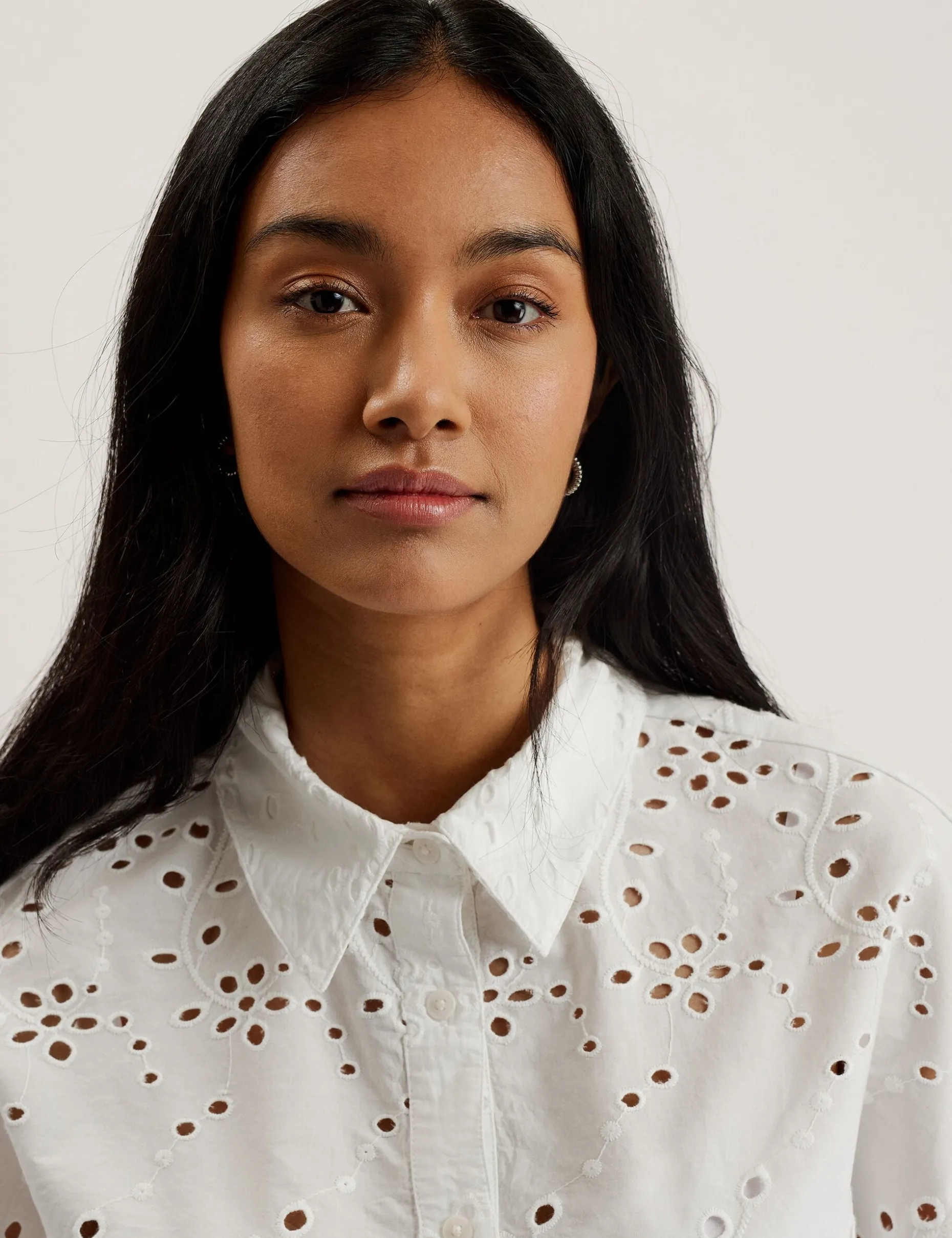 kilkis_broderie_cropped_s_3.webp Kilkis Broderie Cropped Shirt