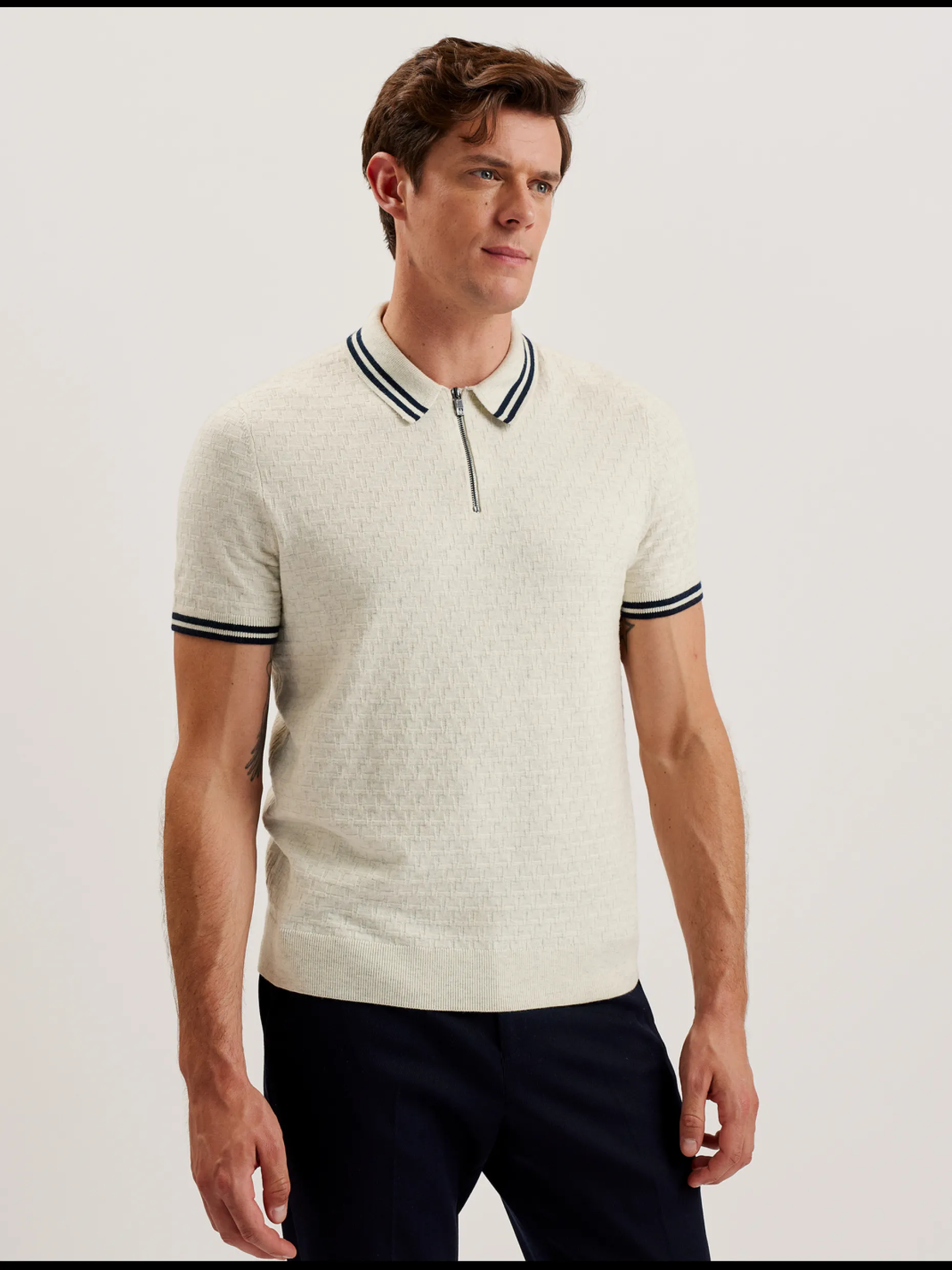 mahani_short_sleeve_zip_p_0-1.webp Mahani Short Sleeve Zip Polo