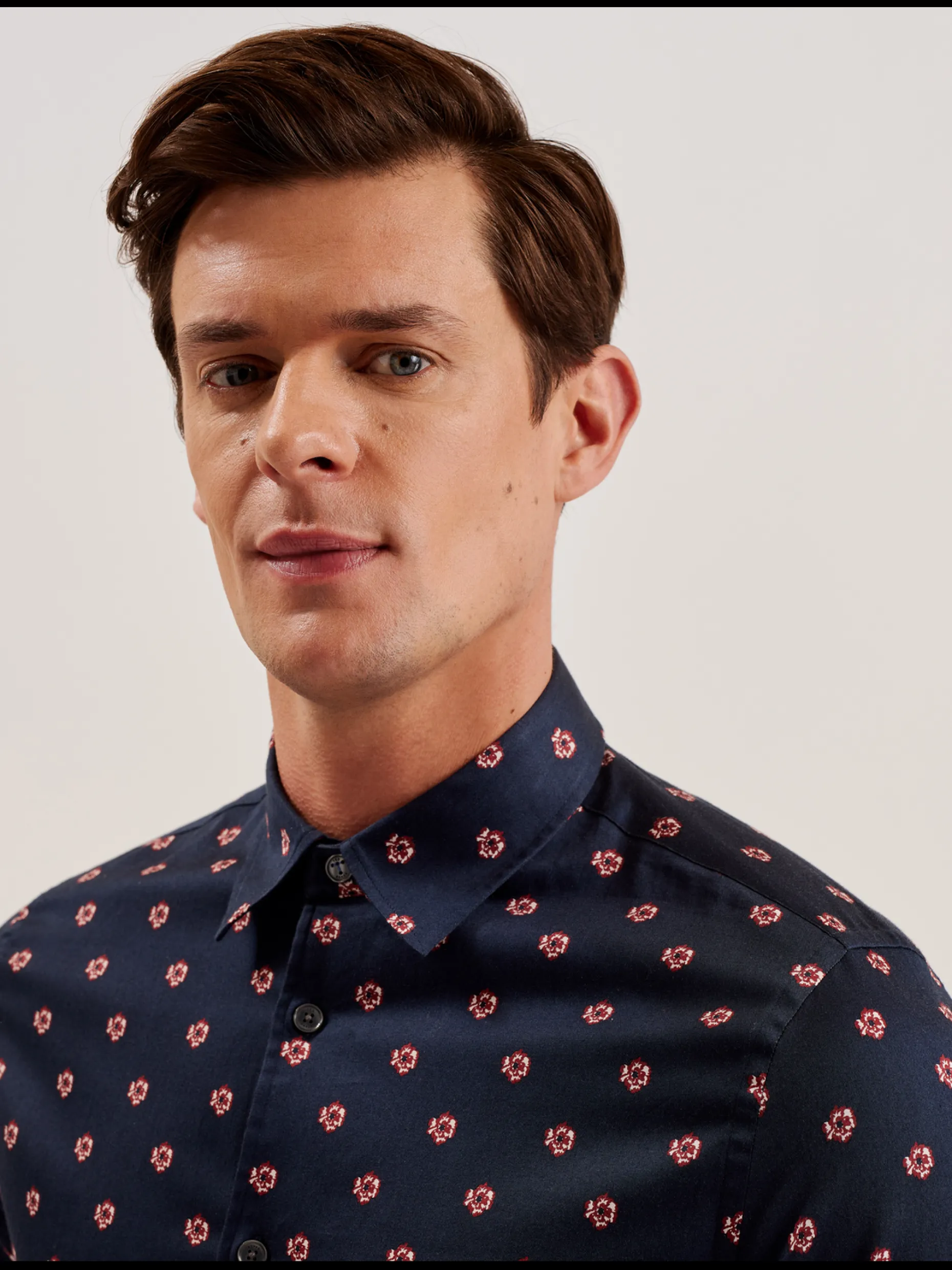 mikceal_floral_pattern_sl_3.webp Mikceal Floral Pattern Slim Fit Long Sleeve Shirt