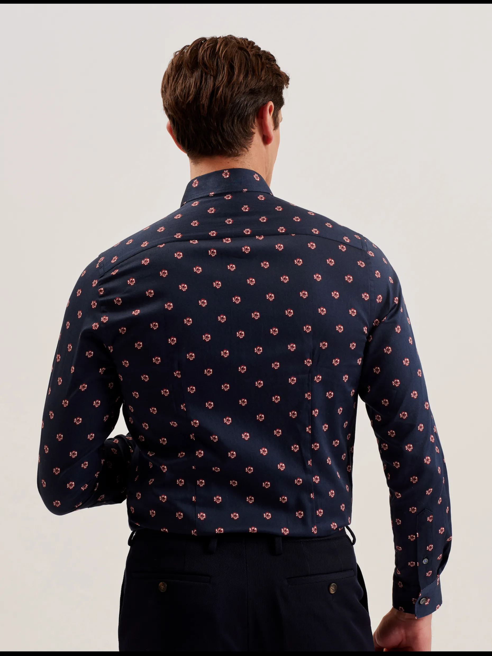 mikceal_floral_pattern_sl_4.webp Mikceal Floral Pattern Slim Fit Long Sleeve Shirt