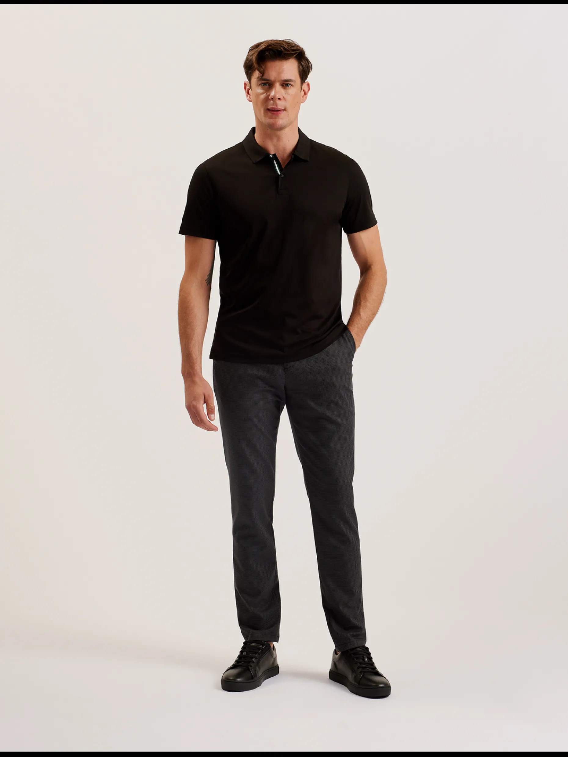 nounds_puppytooth_pattern_0.webp Nounds Puppytooth Pattern Slim Fit Trousers