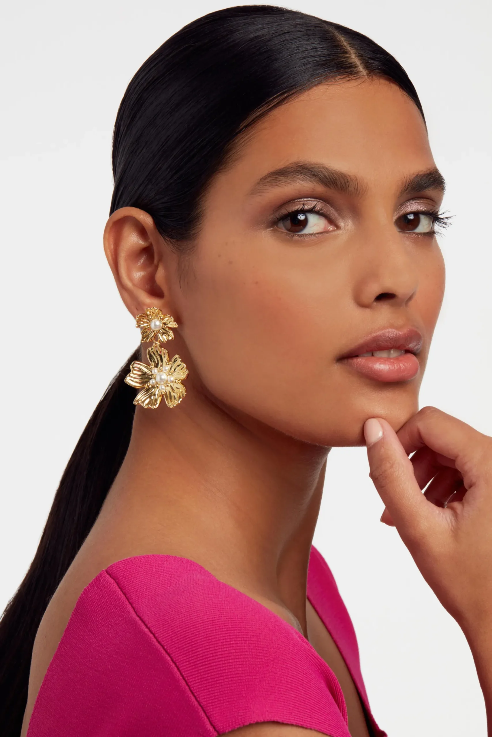 petaria_flower_statement__1.webp Petaria Flower Statement Drop Earrings