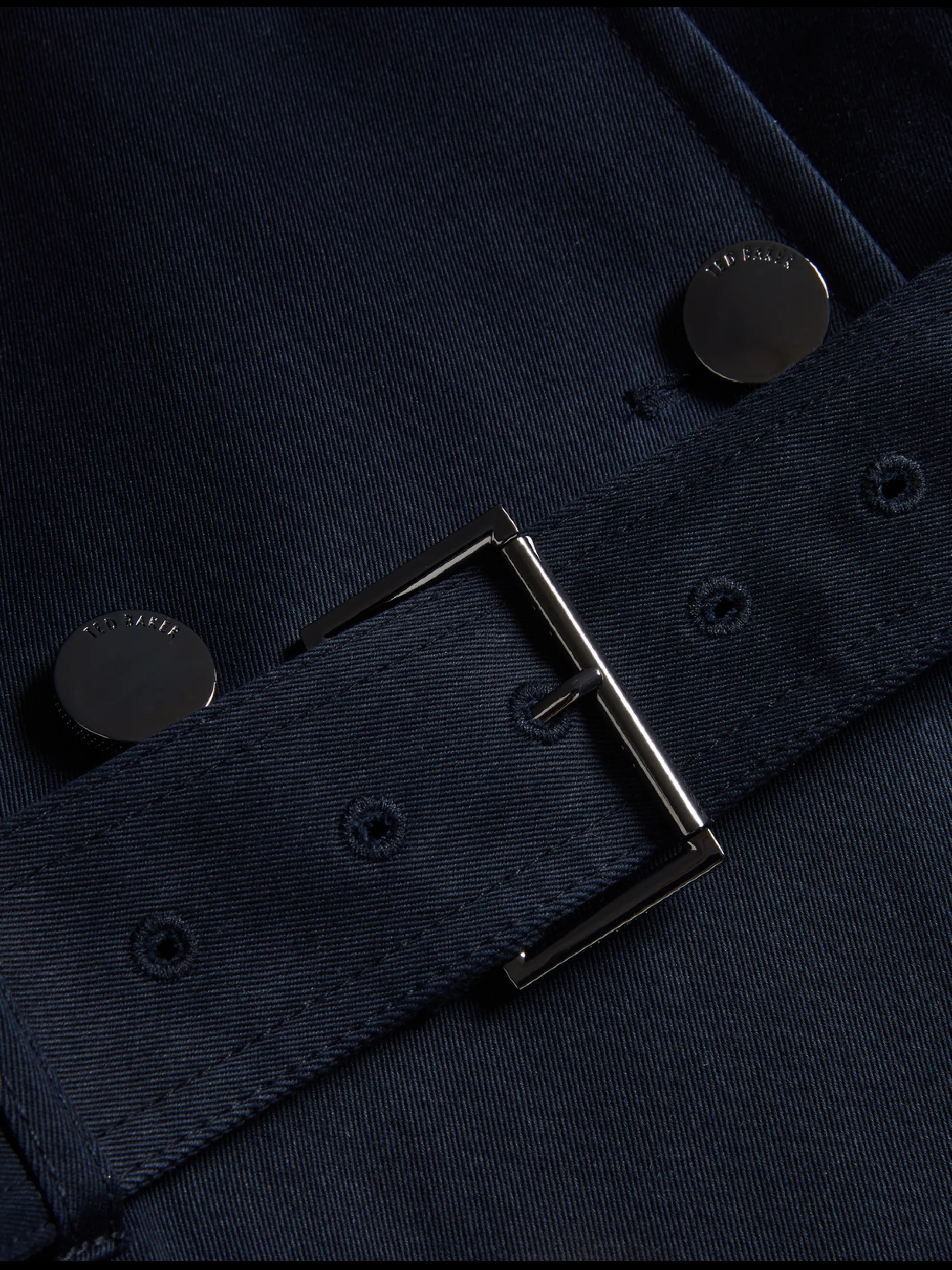 robbii_lightweight_shower_2.webp Robbii Lightweight Showerproof Belted Trench Coat