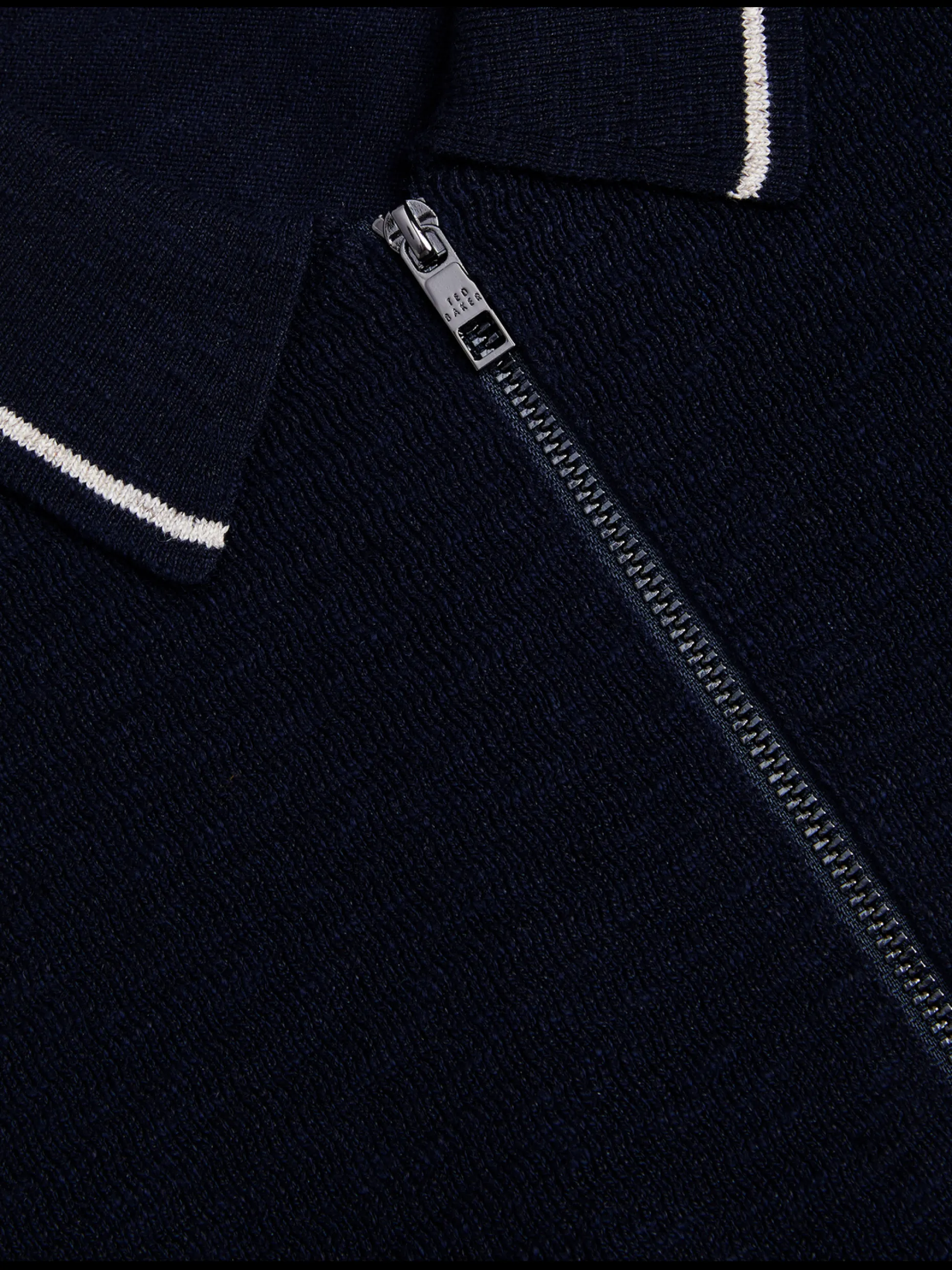 rojor_short_sleeve_zip_th_5.webp Rojor Short Sleeve Zip Through Textured Front Polo