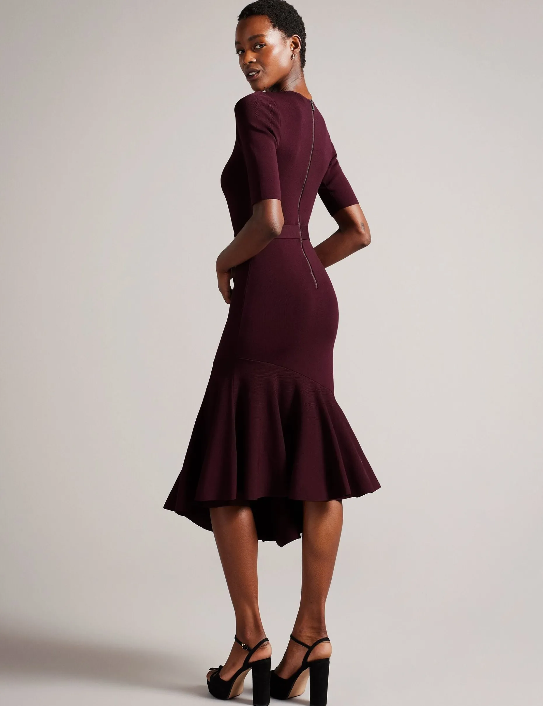 samalee_flippy_hem_knitte_3.webp Samalee Flippy Hem Knitted Midi Dress With Belt