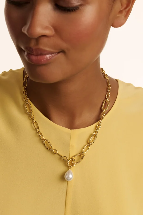 Timora Twisted Pearl Pendant Necklace