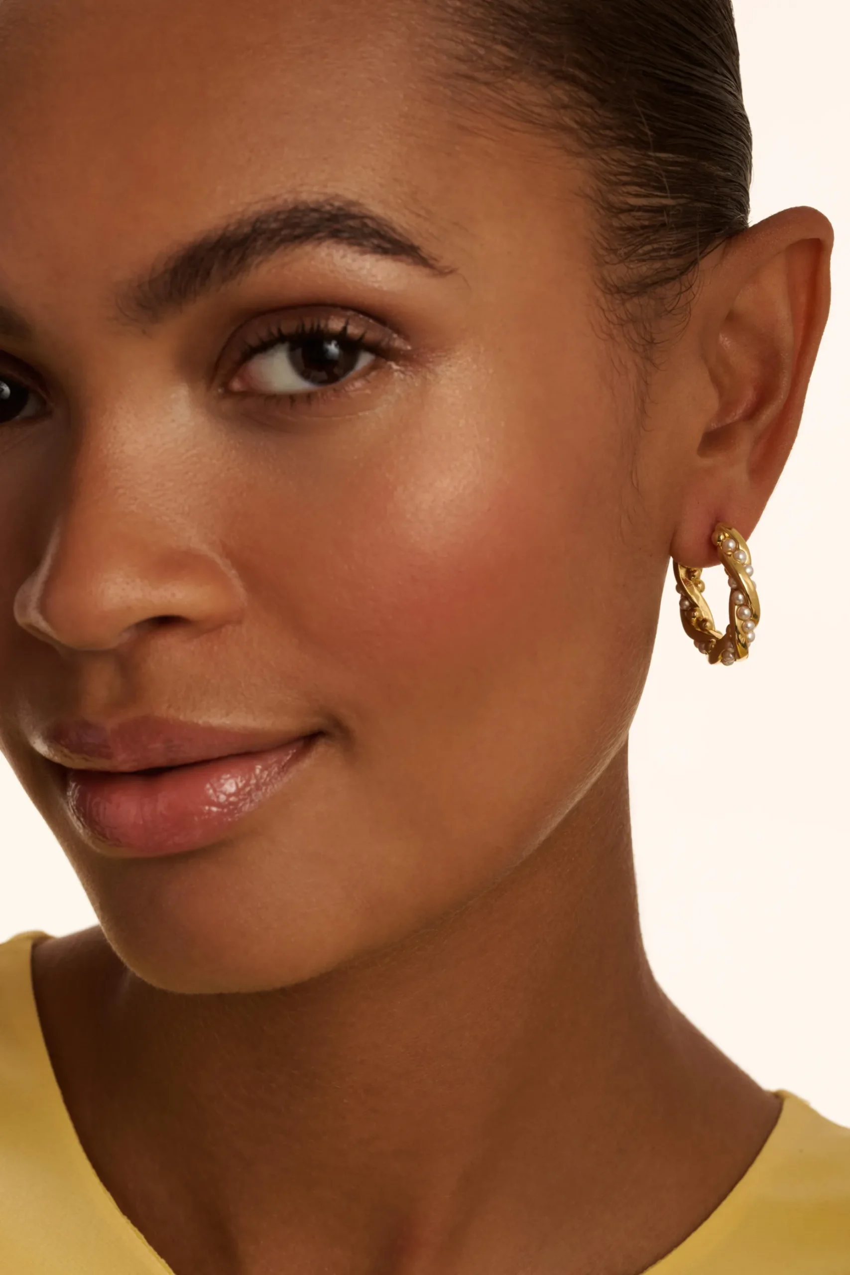 tiyaa__twisted_pearl_hoop_1.webp Tiyaa Twisted Pearl Hoop Earrings