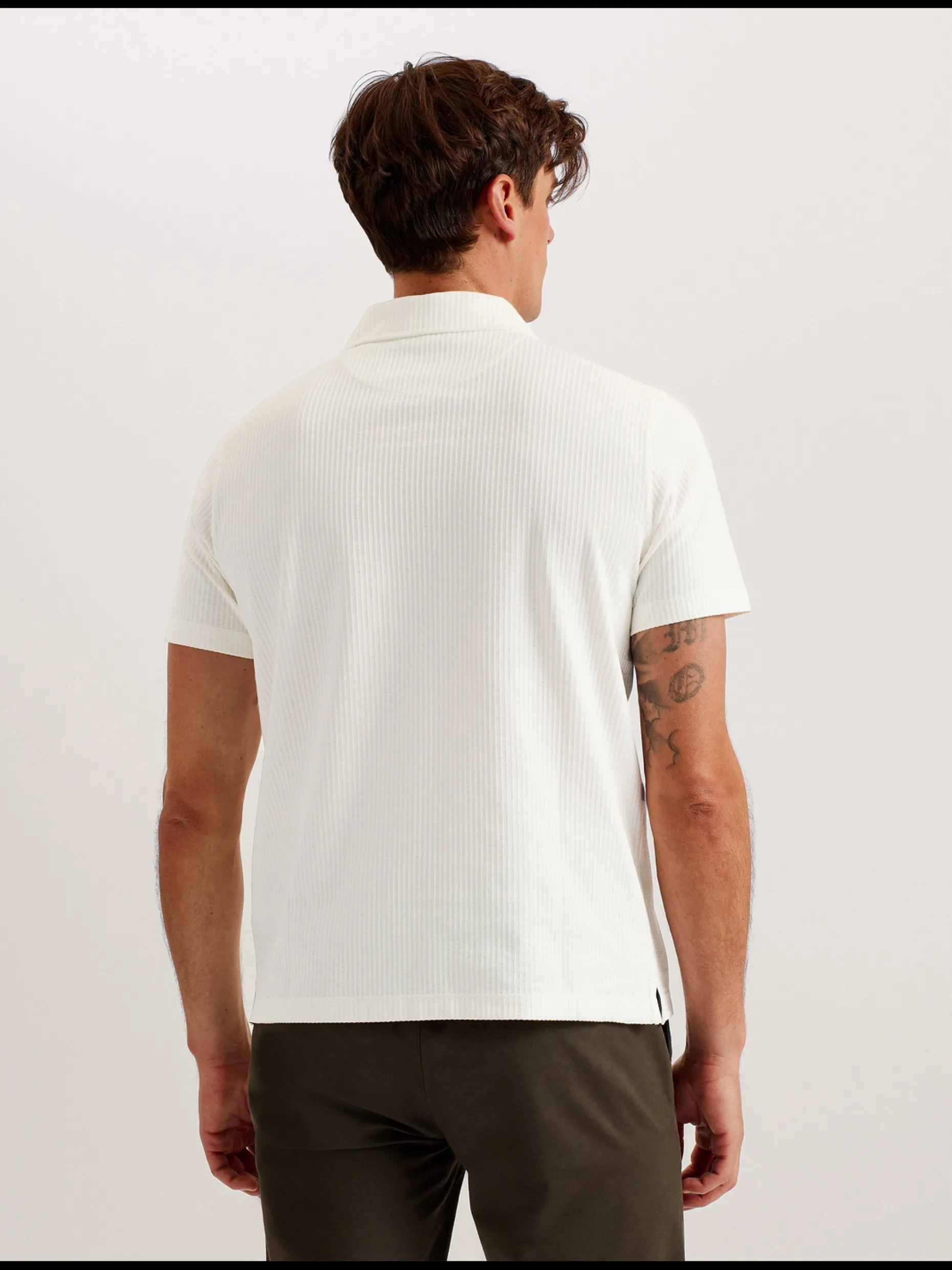 zarkes_short_sleeve_regul_4.webp Zarkes Short Sleeve Regular Zip Polo