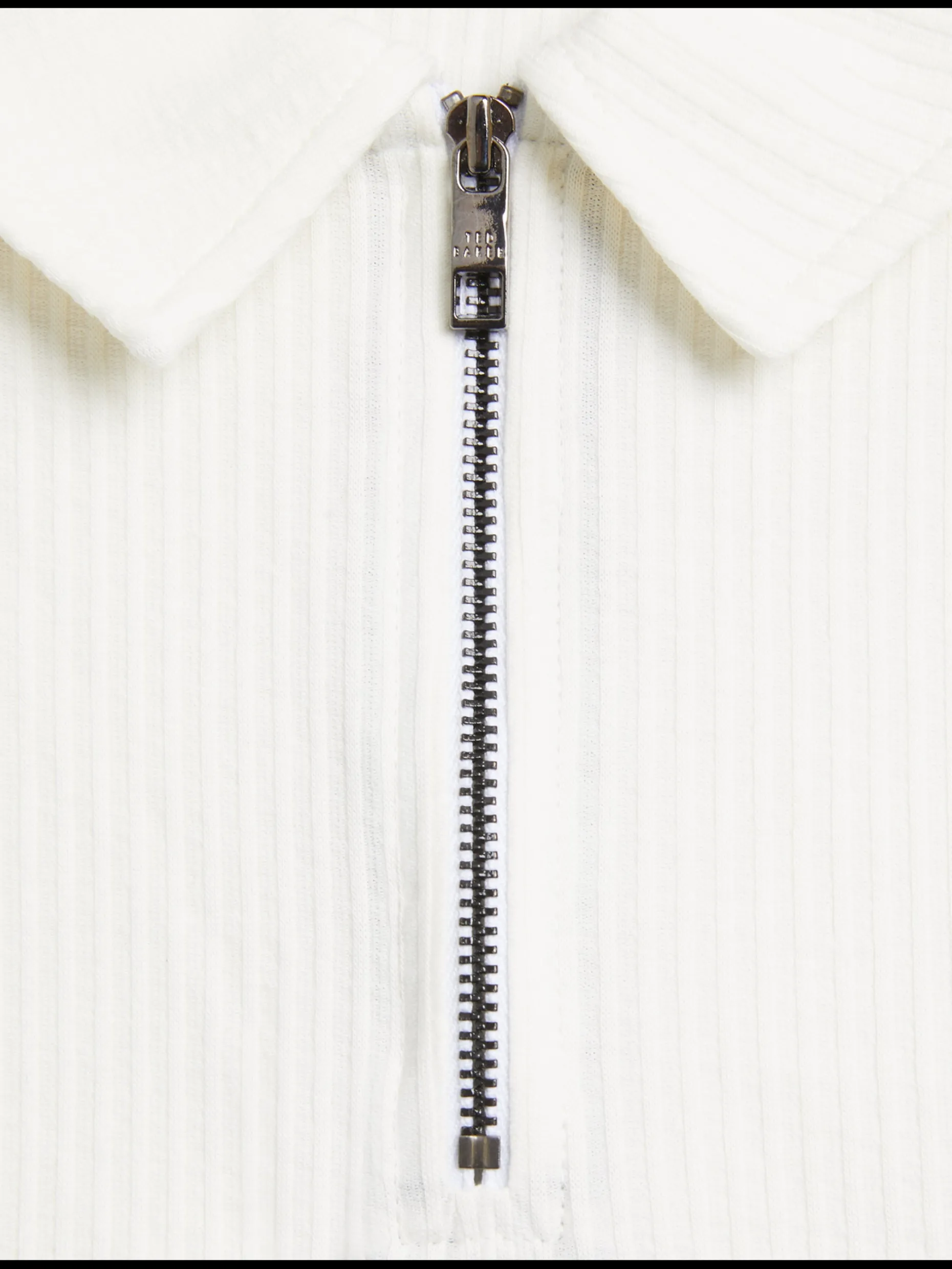 zarkes_short_sleeve_regul_5.webp Zarkes Short Sleeve Regular Zip Polo